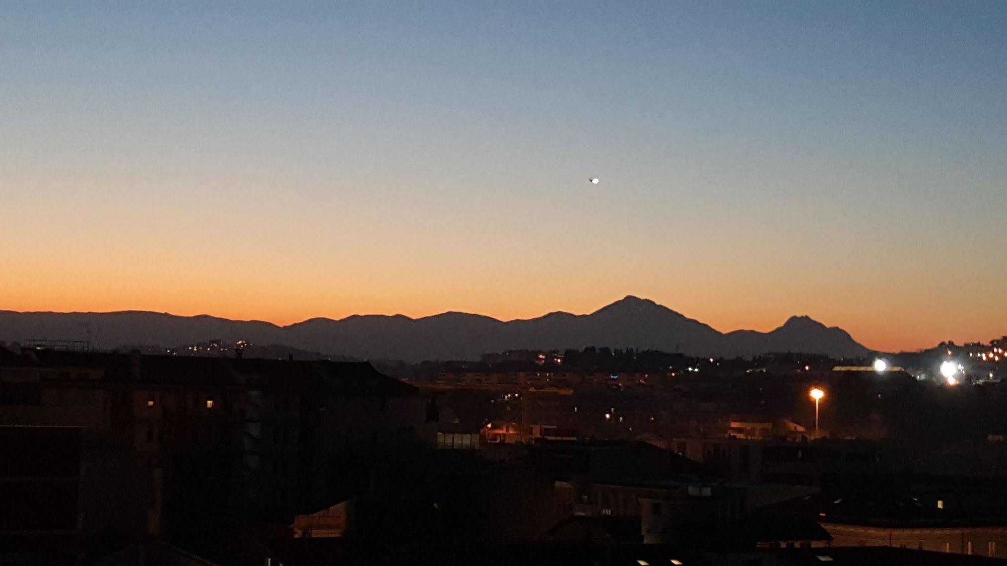 Upper Bed & Breakfast Pescara Exterior foto